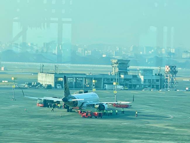 mumbai airport view